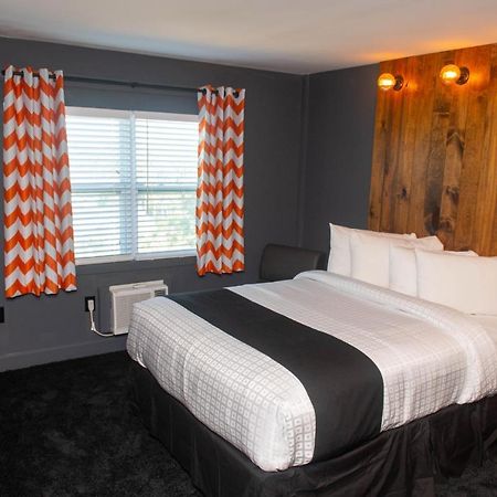 Uptown Hotel St Pete St. Petersburg Dış mekan fotoğraf
